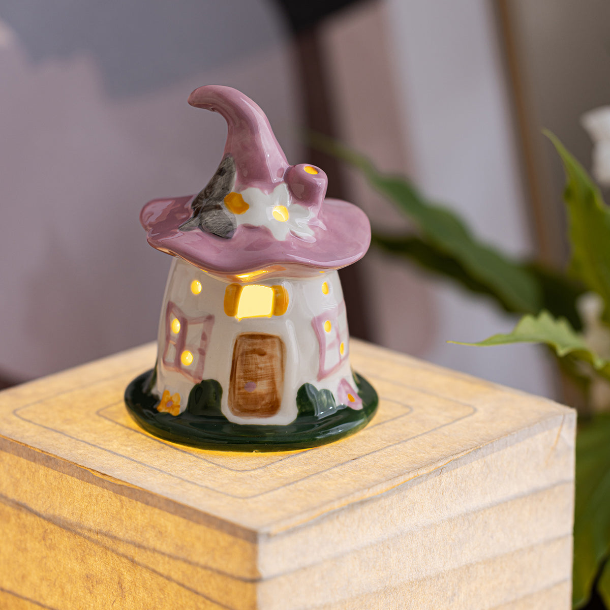 Magic House Night Light Cadeau d'anniversaire pour les femmes Ornement en céramique