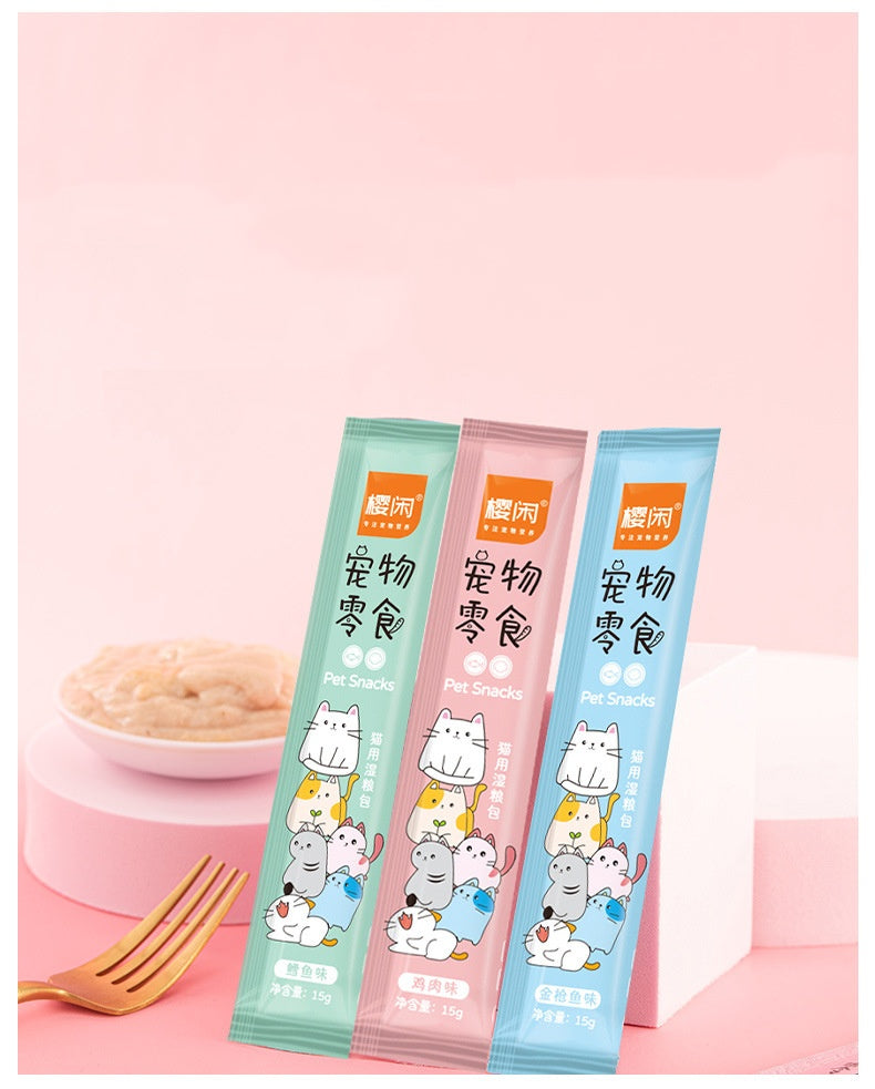 Cat traite les aliments de chat entiers de chat pour les chats enceintes et gain de poids