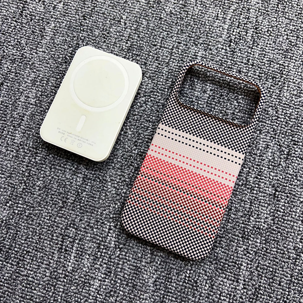Boîtier de téléphone magnétique en fibre de carbone Kevlar