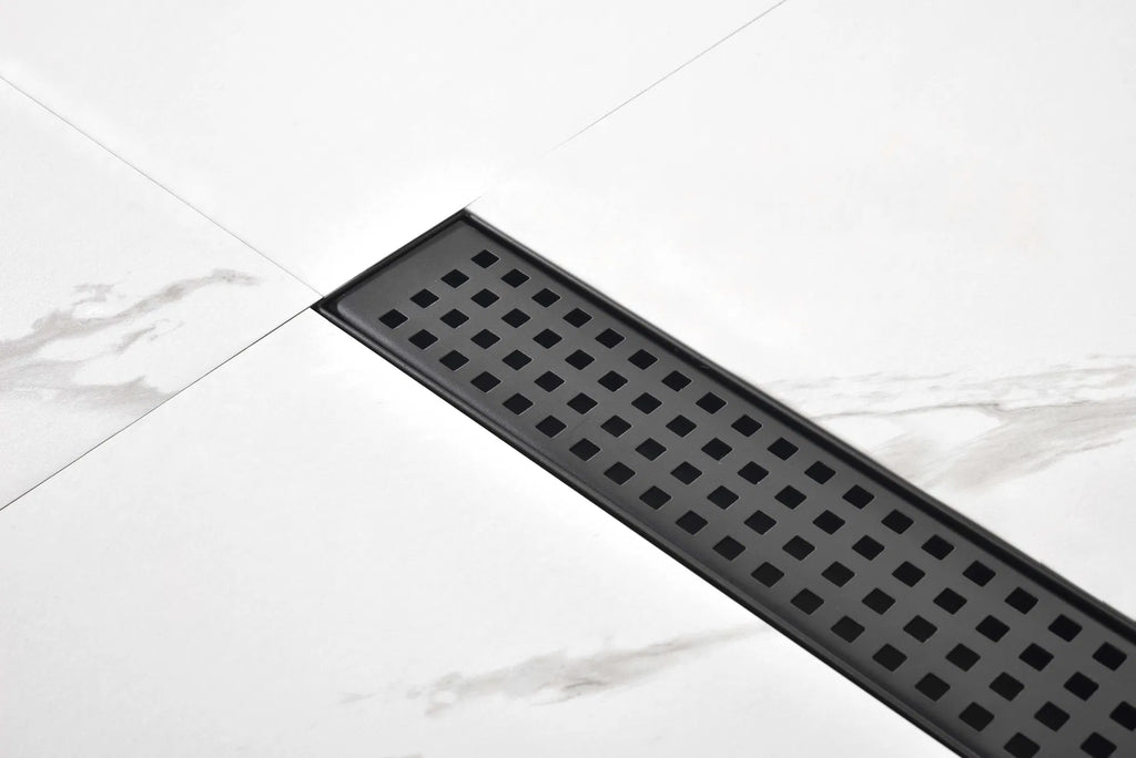Drain de douche linéaire de 28 pouces avec grille rectangulaire amovible