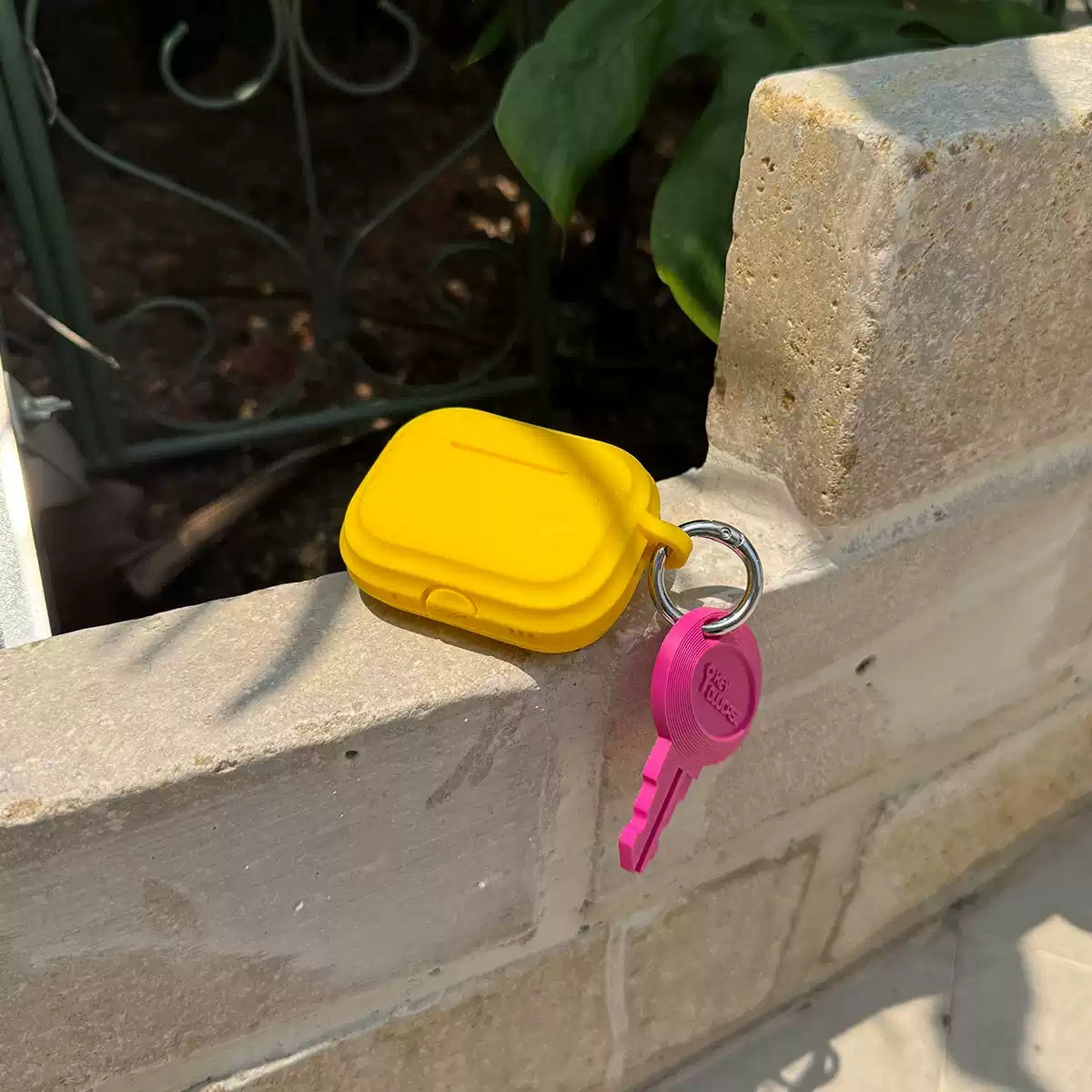 Boîtier d'écouteur en silicone liquide couleur Candy renforcé par la dopamine