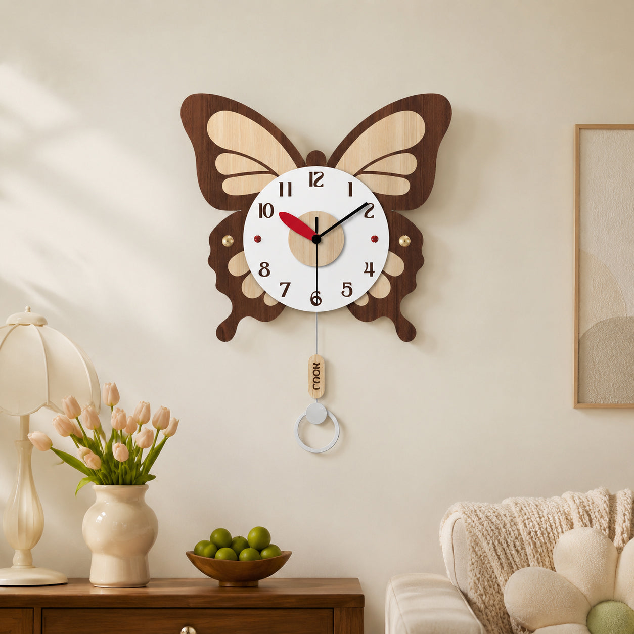 Horloge murale en bois en forme de papillon, style champêtre