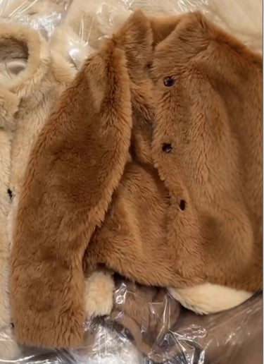 Manteau en cuir court pour les femmes pour l'hiver