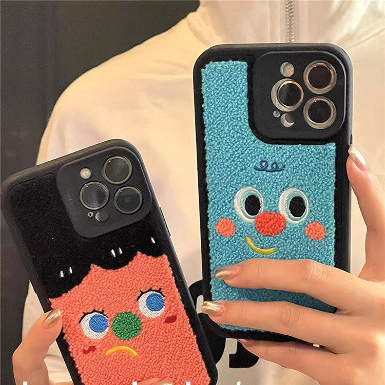 Serviette brodée en couple étui téléphonique
