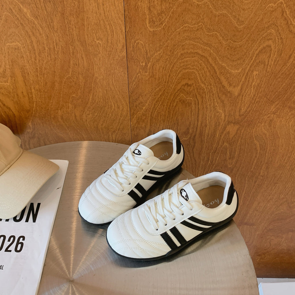 Vente Sneakers d'entraînement allemand Femmes Été Versatile Blanc Chaussures Casual léger Fla