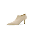 Arrivées de printemps Pompes polyvalentes Stiletto et bottes de cheville avec une boîte d'orteils profonde pour le Commu