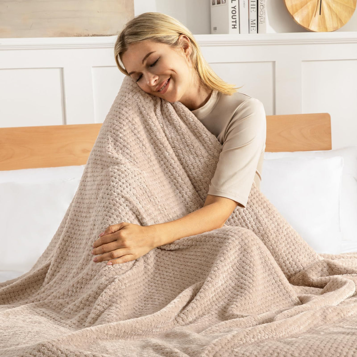 Couverture en peluche douce et chaude pour canapé ou lit confortable et confortable