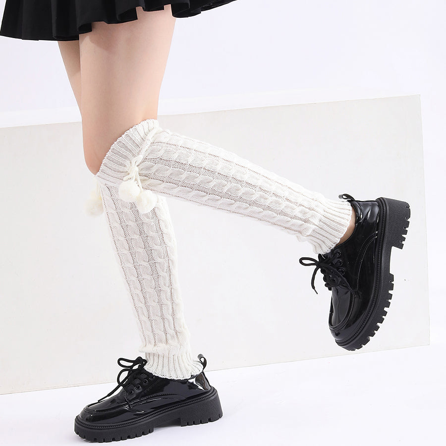 Automne Hiver Populaire Jambe inférieure Knit Chaussettes Black White Câble tricoter petite boule Bow
