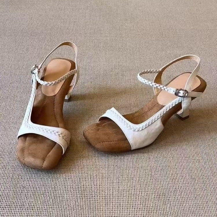 Les femmes d'été Retro One Strap Buckle Woven Square Toe Sandales ouvertes aux pieds