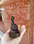 Pure Natural Black Wood Products Wood Carving Sakyamuni Bouddha Accueil Bureau Artisanat Ornement
