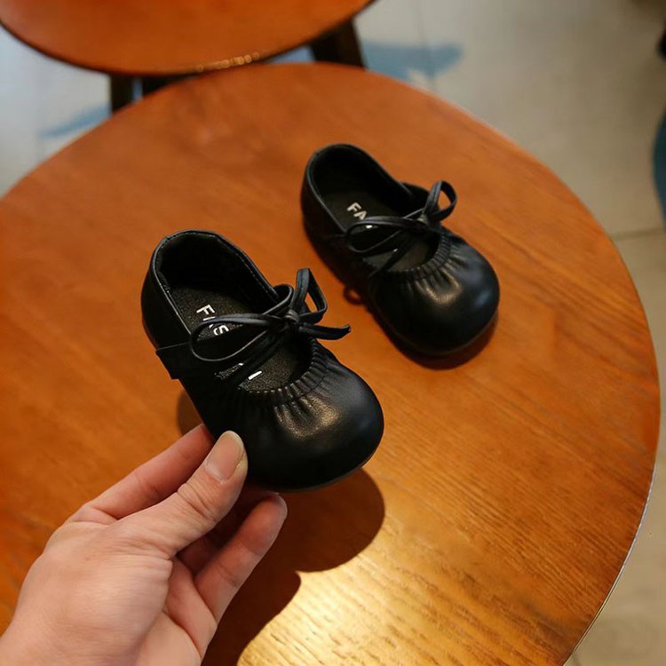 Chaussures simples pour filles