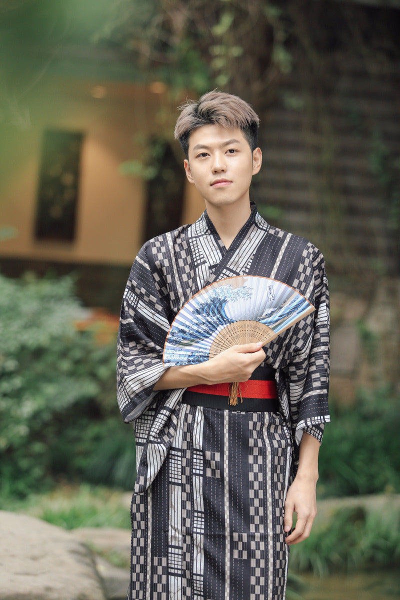 Japonais Kimono Homme traditionnel Samurai Gentleman