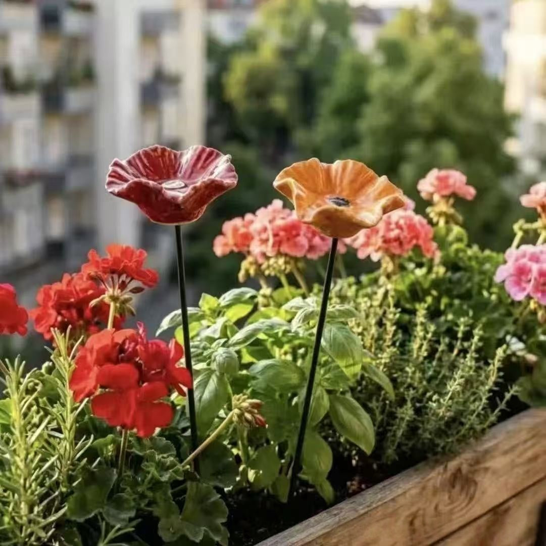 Jardin de fleurs en métal fait main prise extérieure Bee et Bird Water Feeder