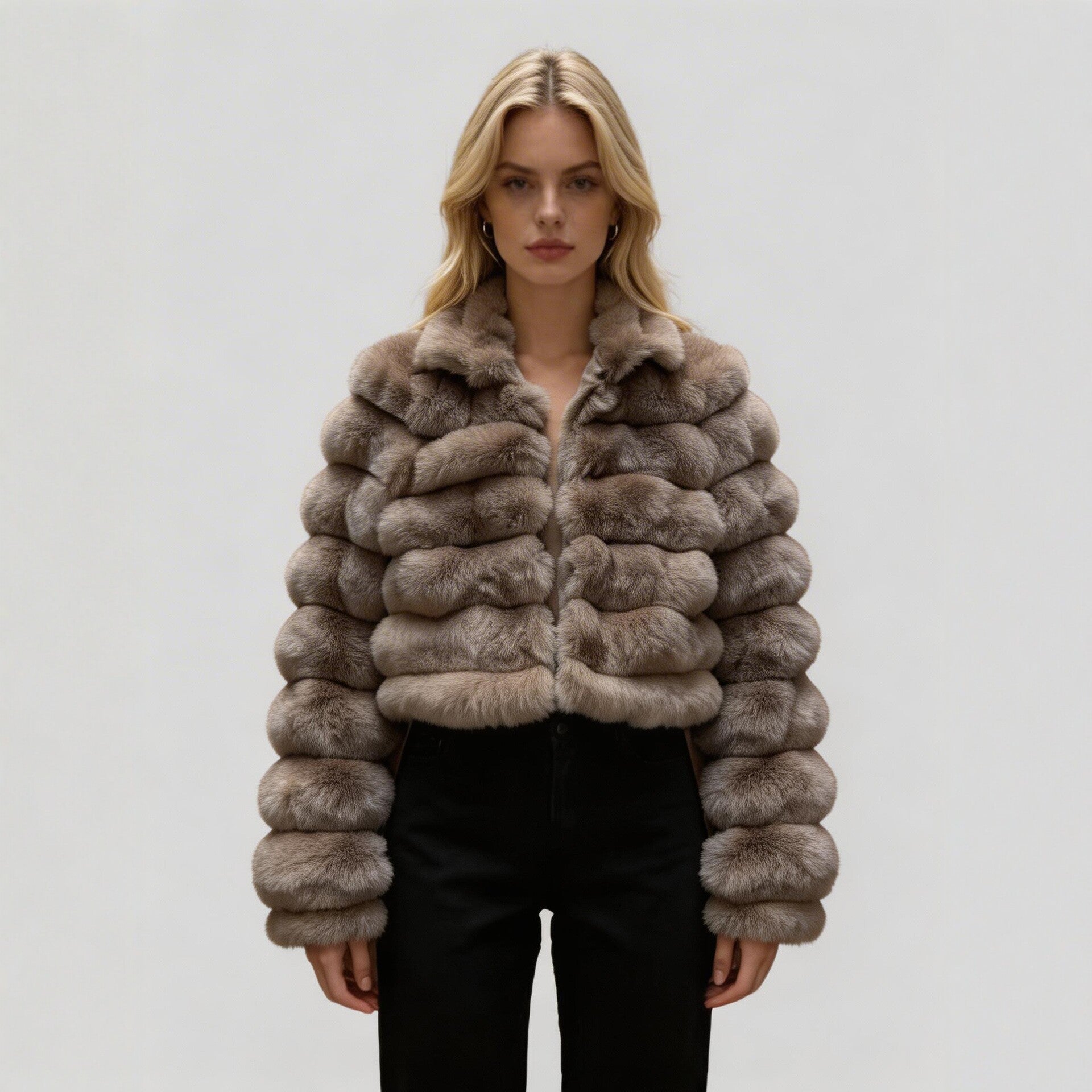 Style européen et américain Short Eco Friendly Fur Coatfashionable chaud avec cuir Lacine