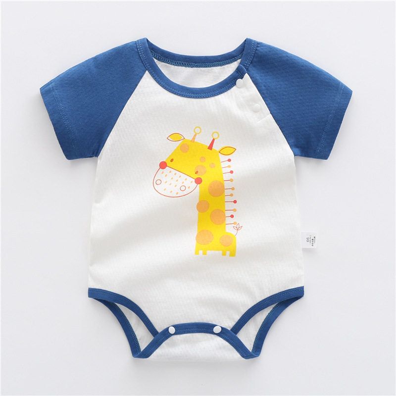 Versatile baby print bodysuit with short sleeves