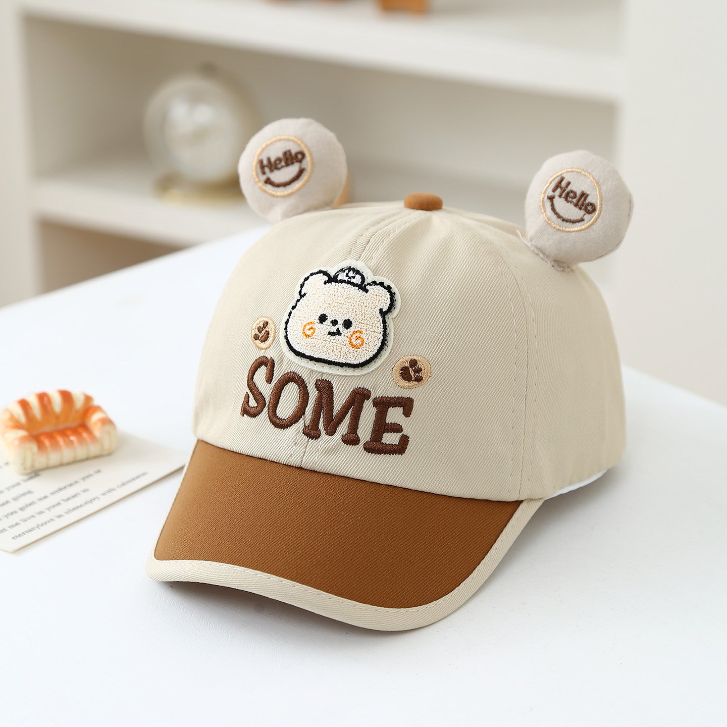 Été mignon petit ours brodé cap de baseball en lettres - un dessin animé
