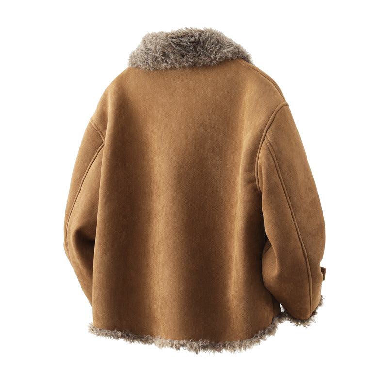 Veste surdimensionnée en lambs de Faux avec un linge de fourrure et un complet de design épais
