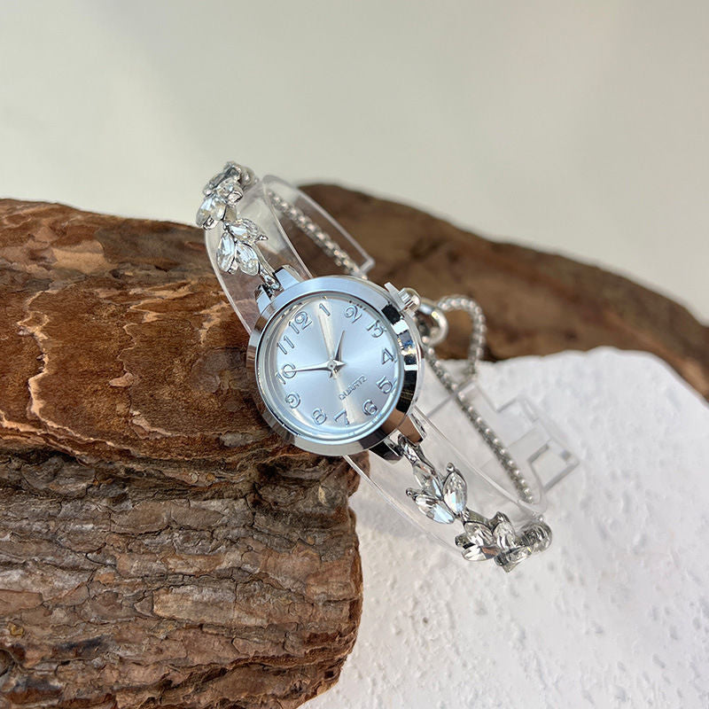 Vintage Mode Niche Luxe Quartz Montre avec Strass