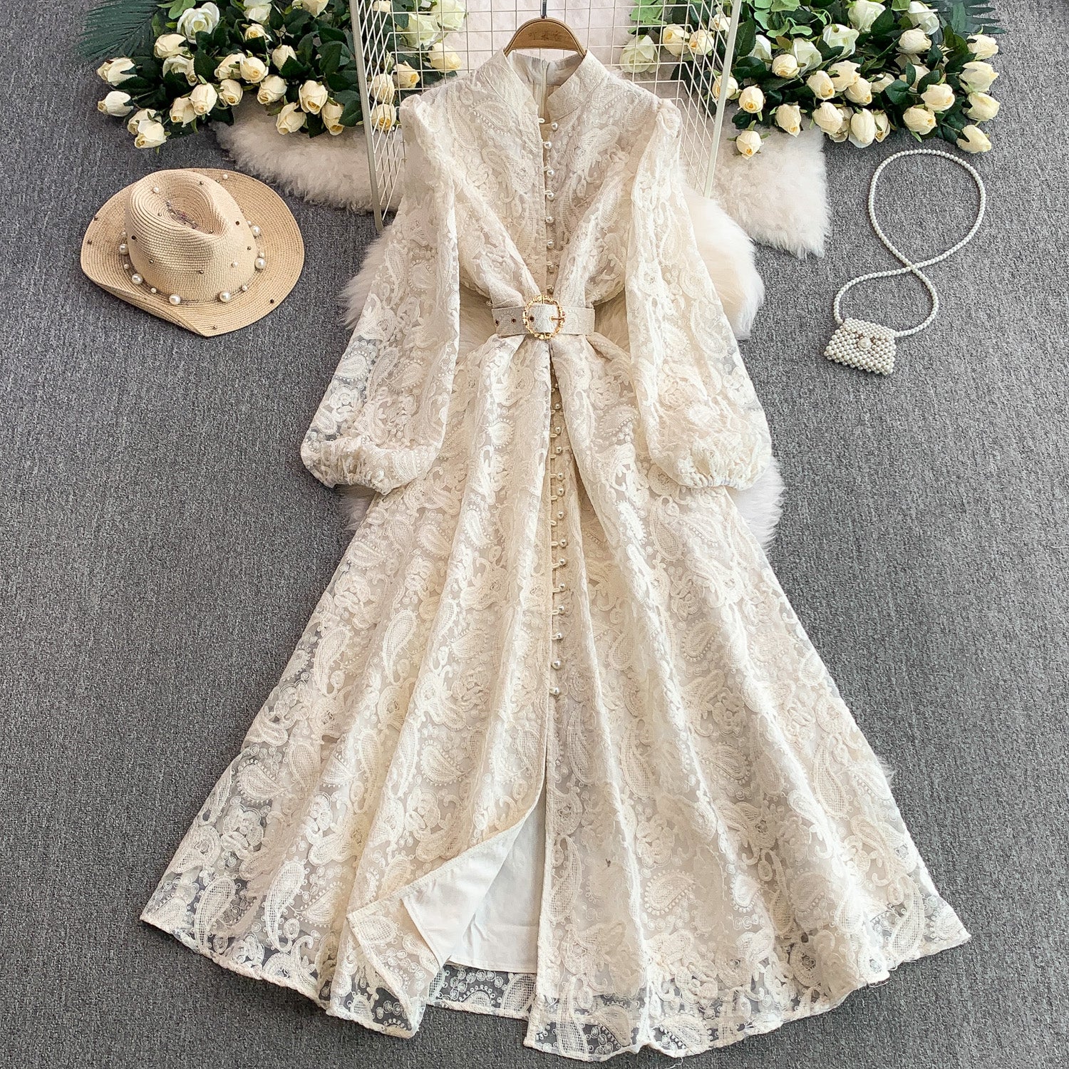 Robe de lanterne en dentelle rétro pour femmes