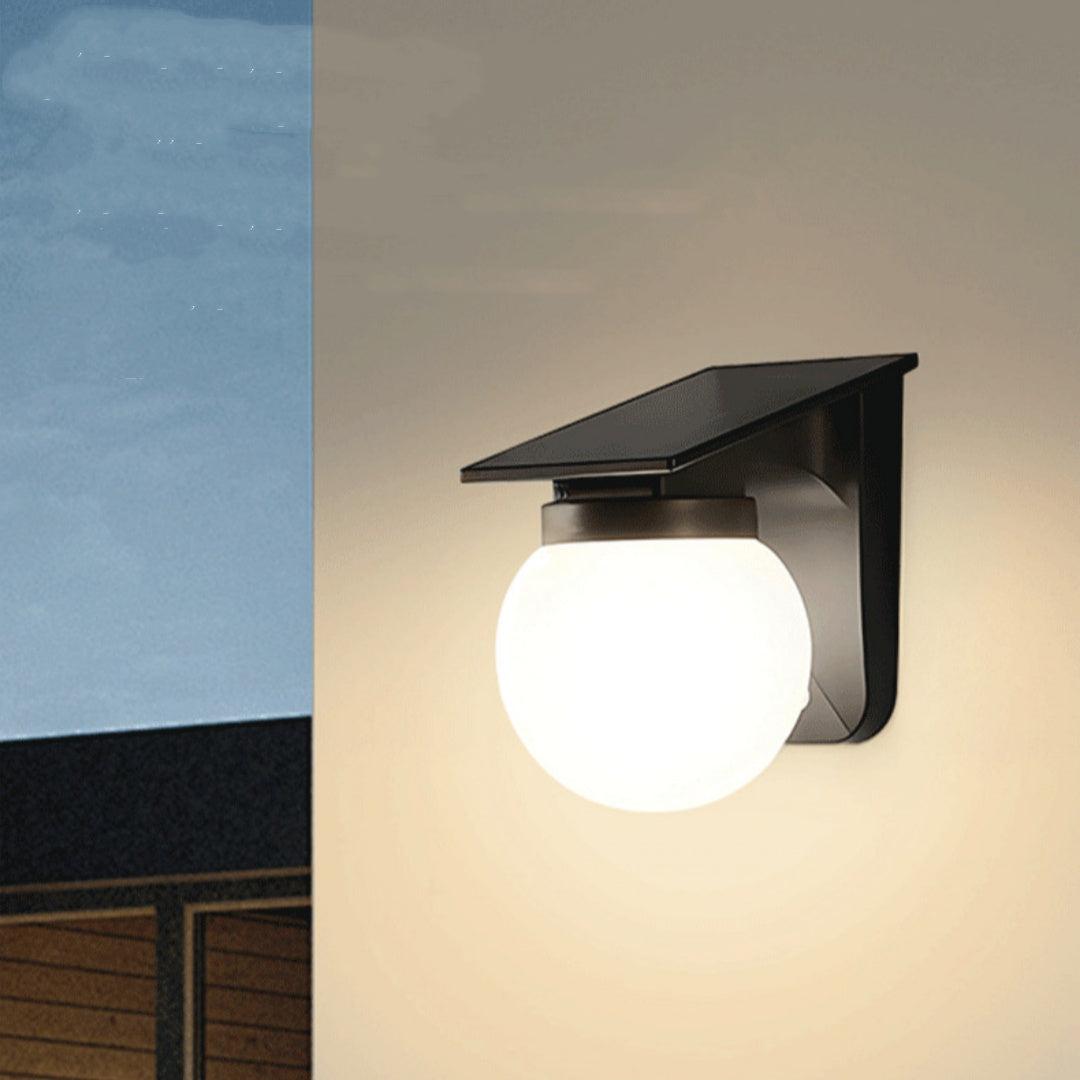 Solar outdoor light garden lamp