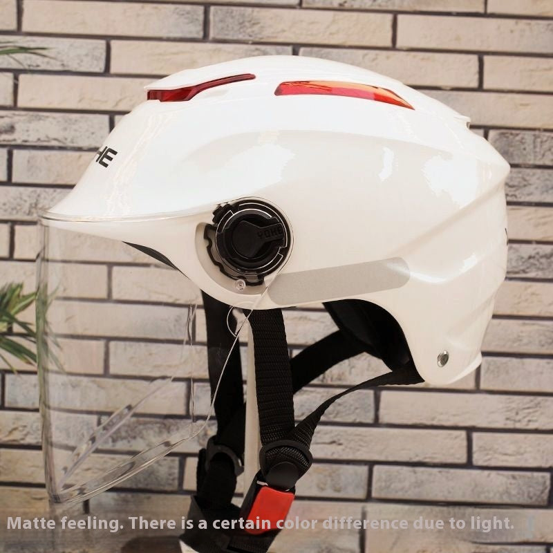 Protection solaire Quatre saisons Casque universel Moto Half Casque