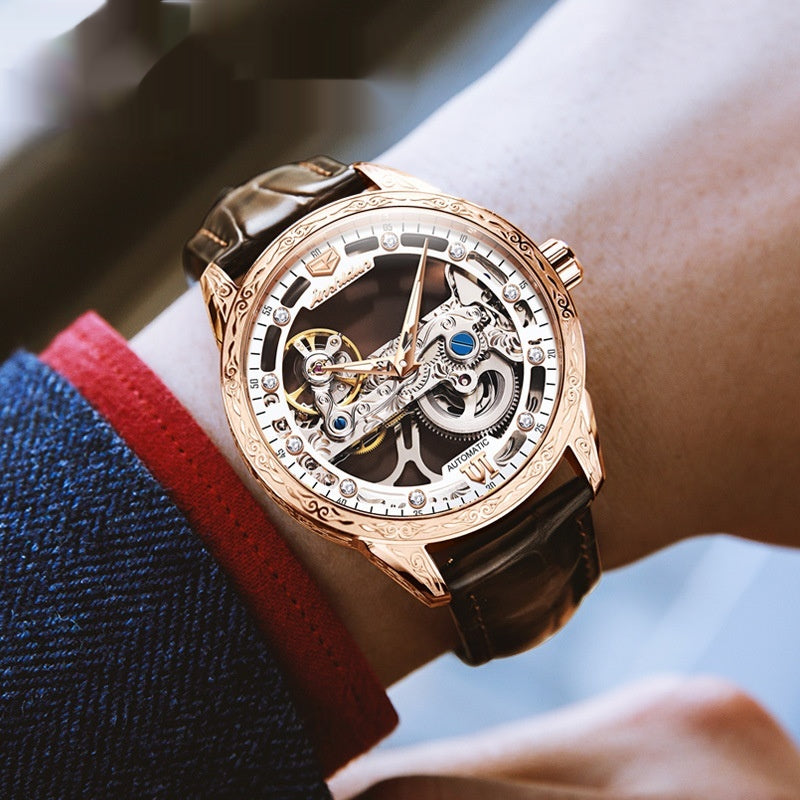 Montre mécanique openwork avec bracelet en cuir imperméable pour hommes