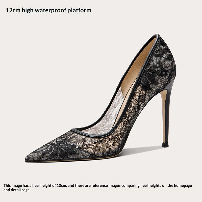 Talons hauts en dentelle pour femmes de plus grande taille