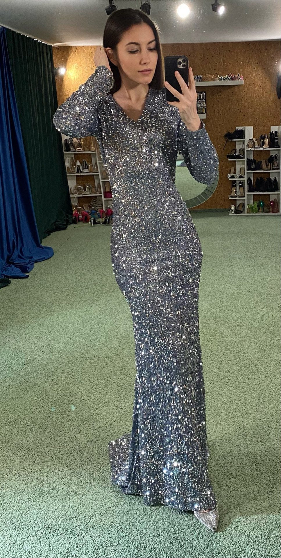Robe de soirée à manches longues gris
