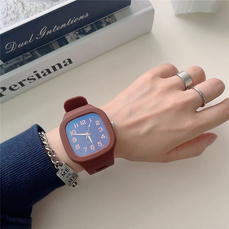 Étudiant en couple Mode simple Square Montre électronique numérique