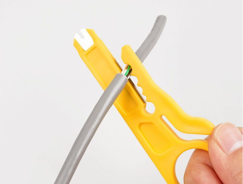 Rj45 Serre-câble de réseau Crimper Stripper