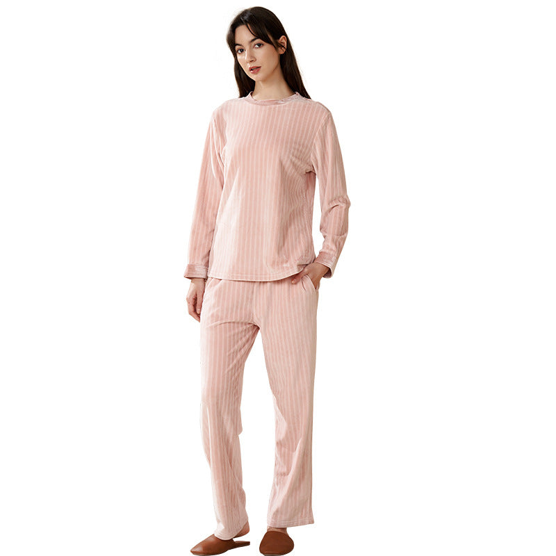 Pyjamas de velours de corail L'automne des femmes et le velours d'hiver Épaisseur Outfit Flannel Casual Plu