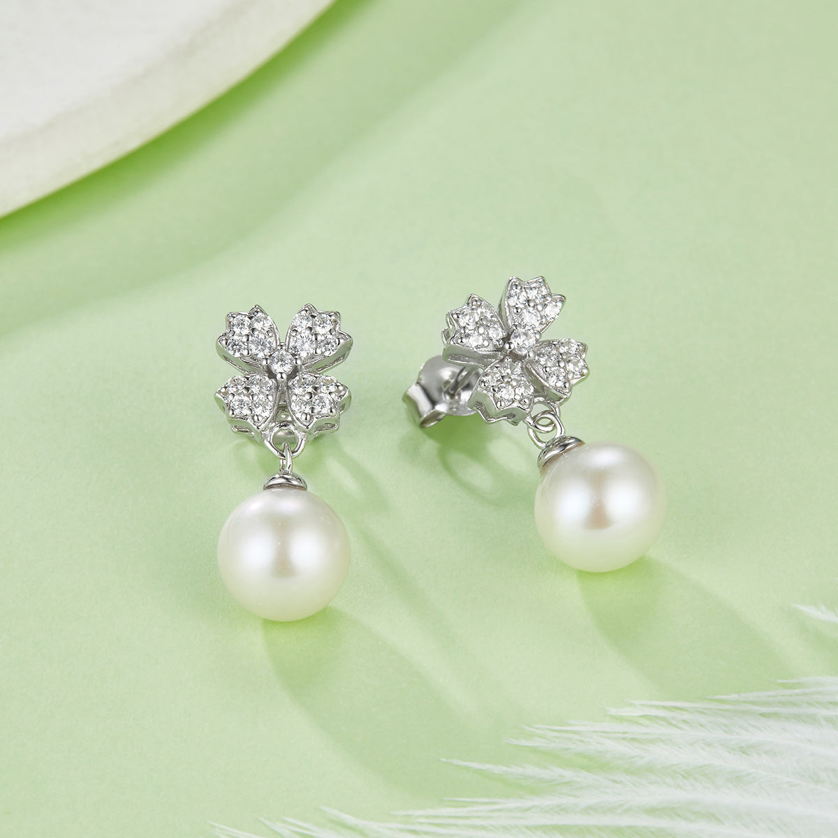 S925 Boucles d'oreilles en perles d'eau douce naturelles en argent sterling