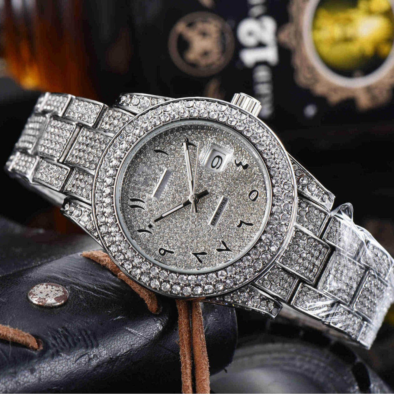 Montre Quartz en acier inoxydable tout diamant pour hommes