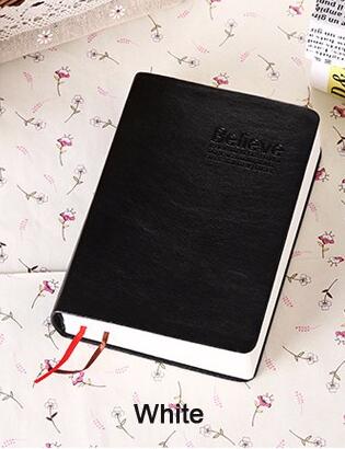 Grand cahier épais en cuir Phnom Penh