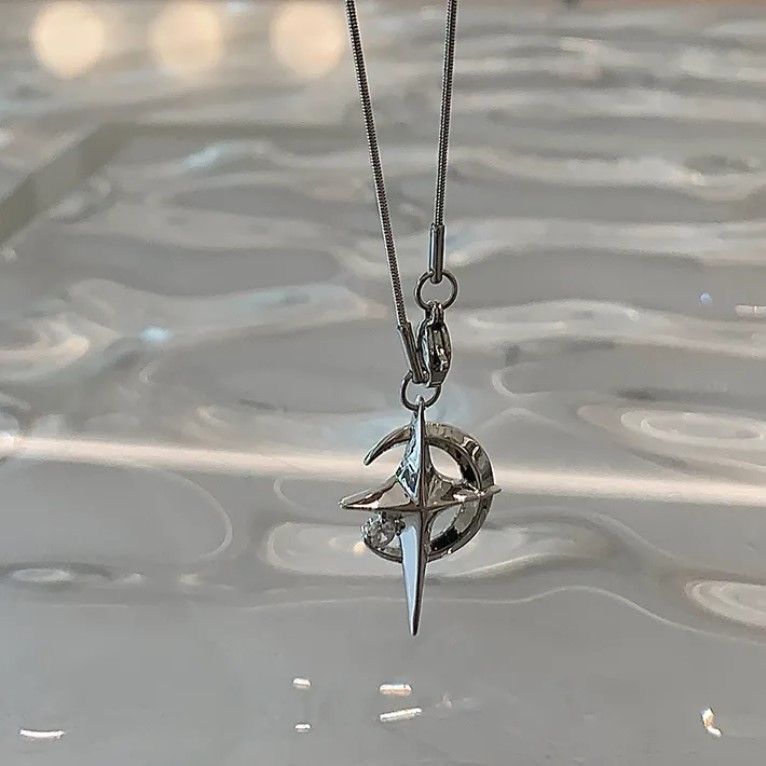 Design d'intérêt spécial Mango XINGX Collier Style froid