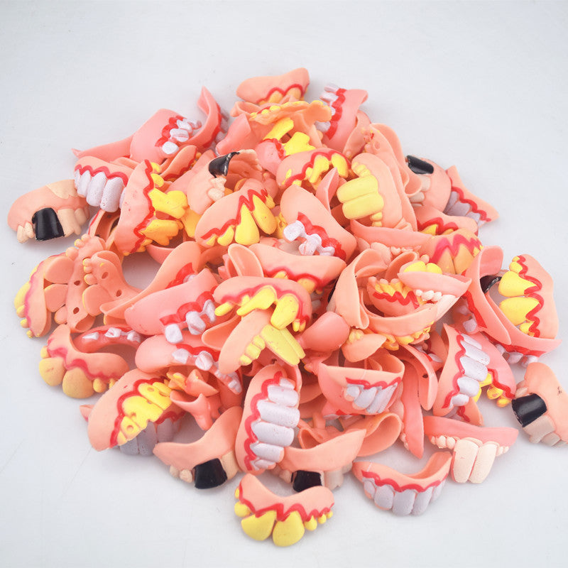 Mode simple Halloween faux jouets de dents étranges