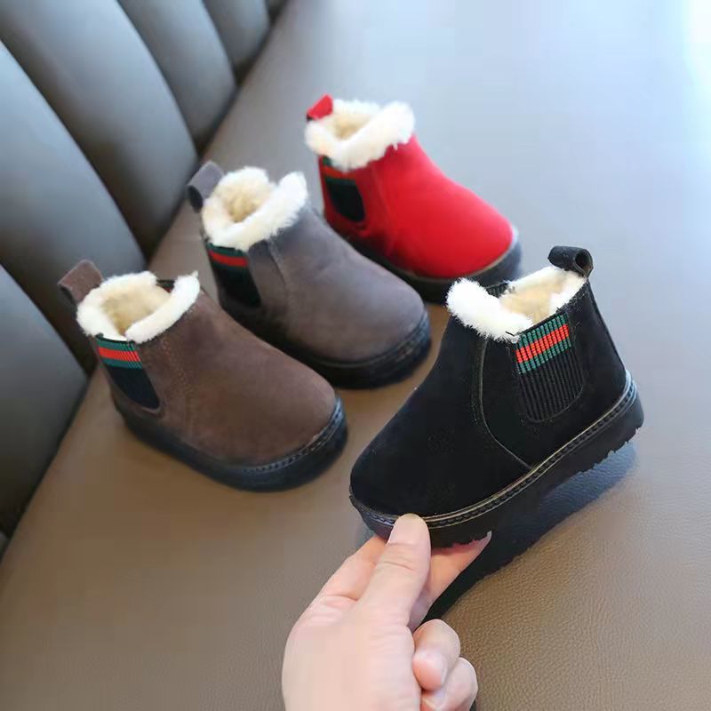 Bottes de neige d'hiver et de velours