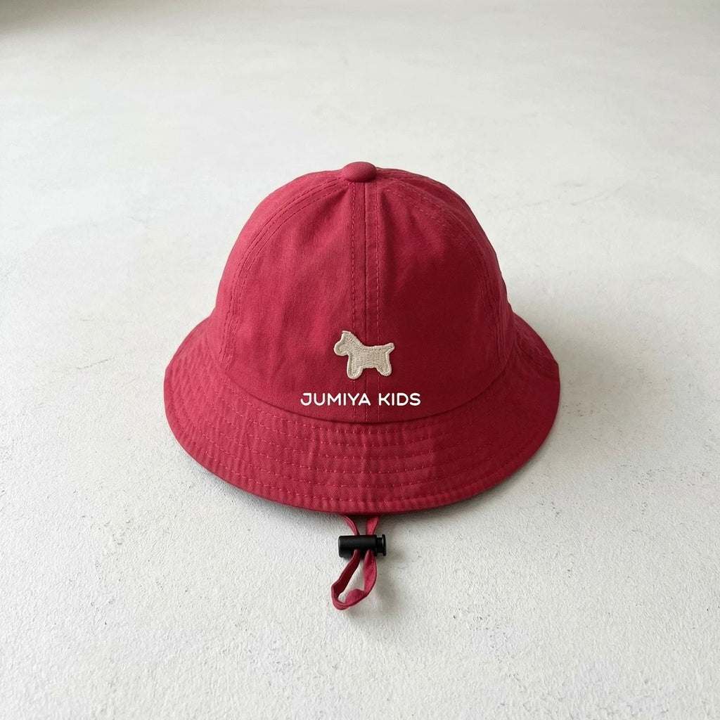 Chapeau bébé Fisherman avec petite broderie spade pour la protection du soleil
