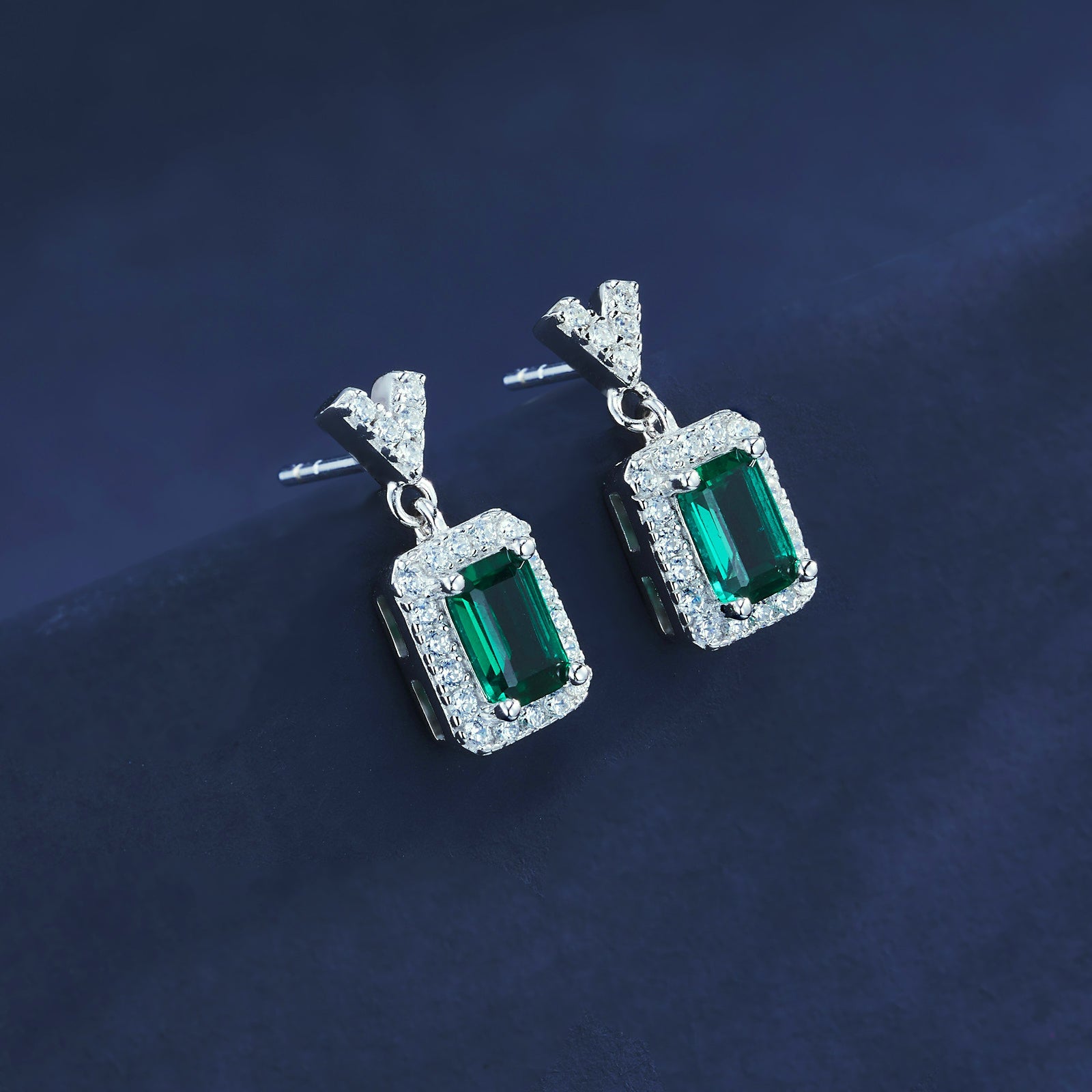 S925 Boucles d'oreilles à goutte en forme de V en argent sterling