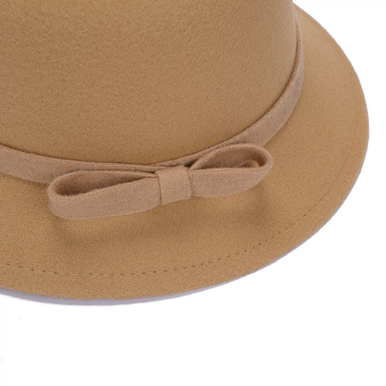 Chapeau de Bowler Fashionable et Élégant Femmes avec une Bow rayée