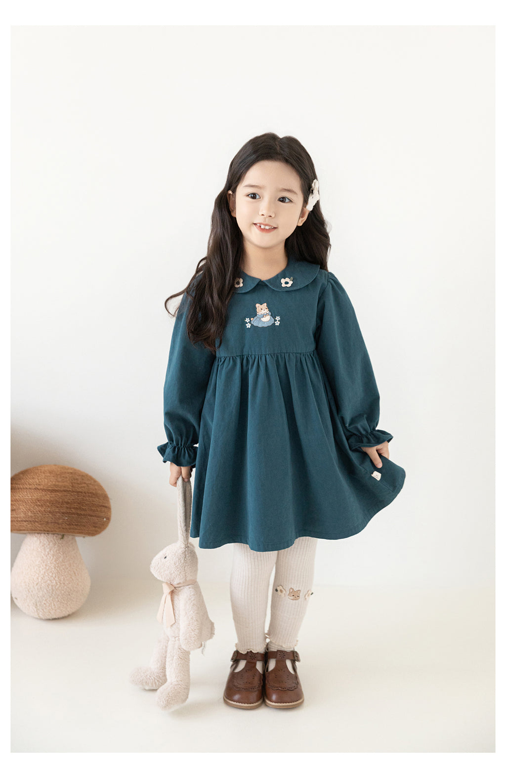 Robe de lapin brodée à manches longues en coton pur