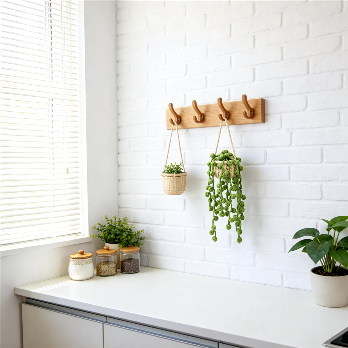 Crochet fait main Suspension Ornement Pot avec Trailing Round Perles Vertes Comme Vines Everlas