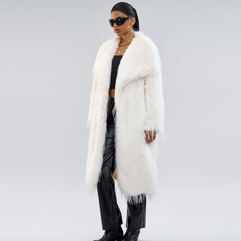 Collar Artificial Fur Top Fur Coat Tempérament de style long pour la navette