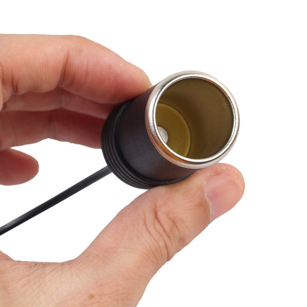 Câble d'adaptateur d'alimentation USB 5V à 12v Boost pour allume-cigarette noir