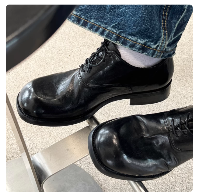 Chaussures de navette en cuir élégant en cuir fumé