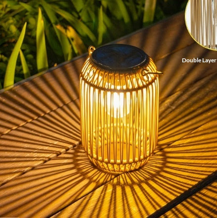 Lumière ambiante à double couche tissée en rotin