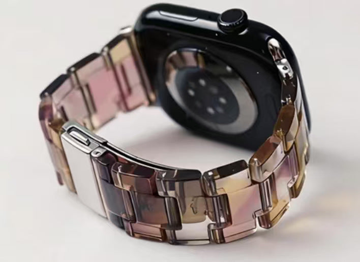 Bracelet de montre à trois maillons en résine compatible avec la montre