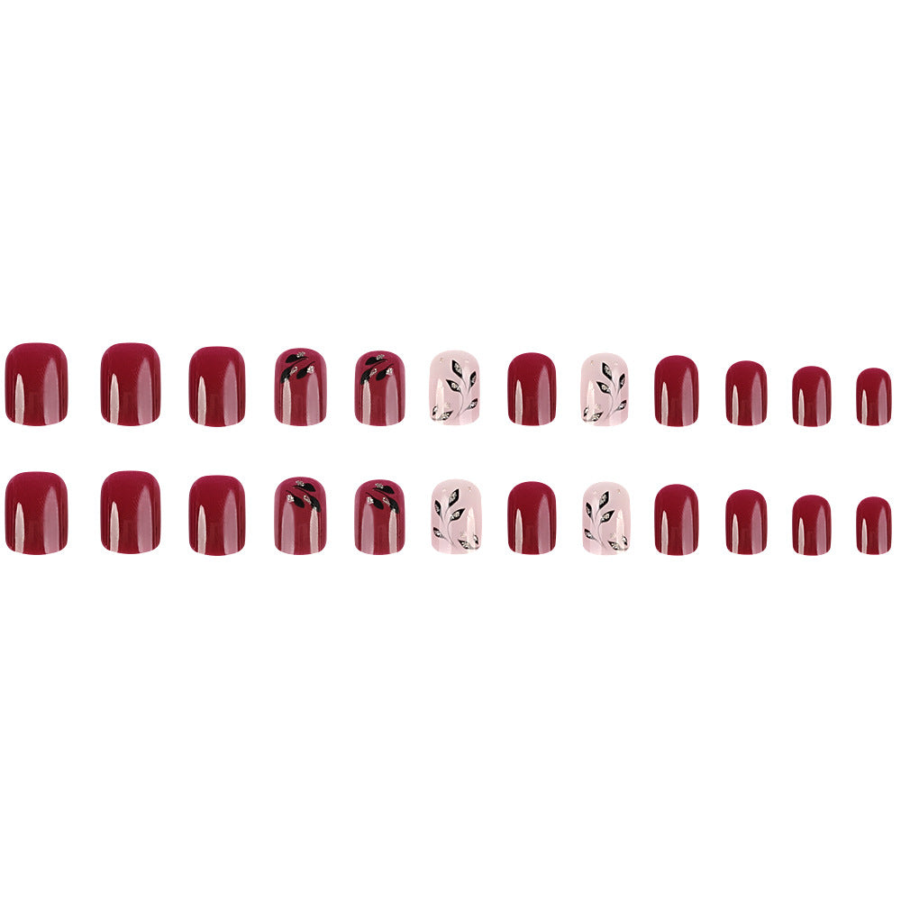Short Square Y2K Cerise Rouge Sequin Leaf Reflection Design Jeu d'art à ongles