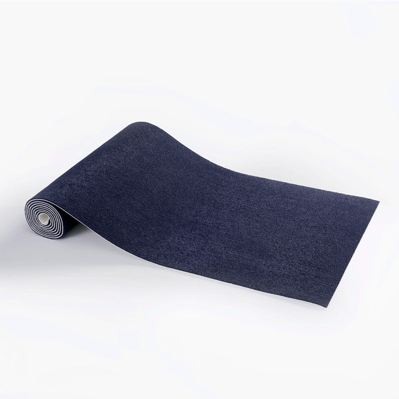 Couper pour s'adapter aux tapis autocollants