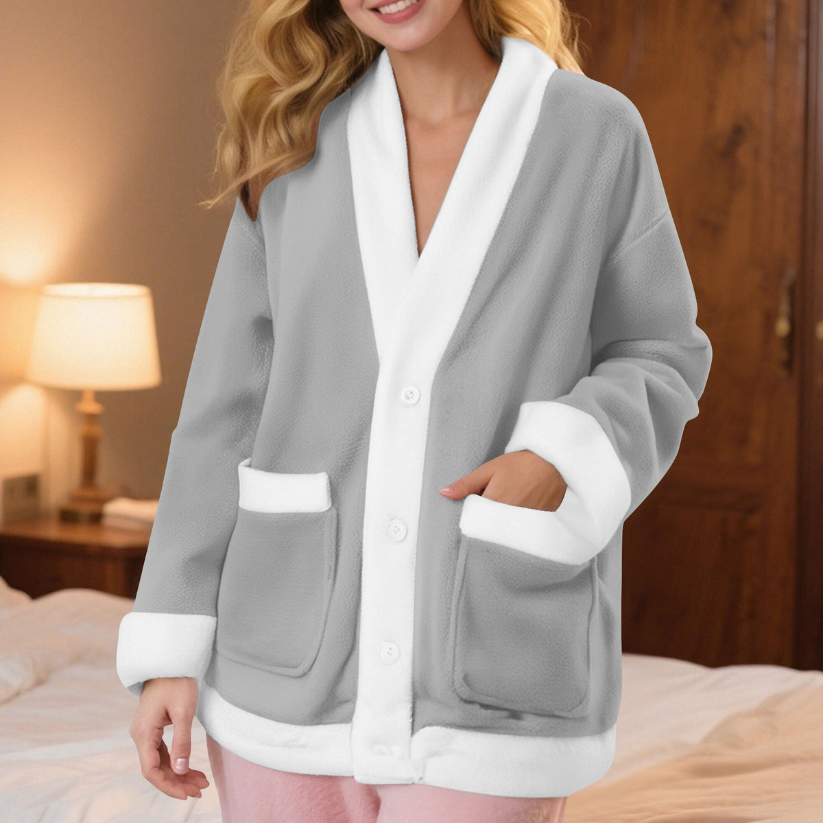 Amazon site indépendant Automne et hiver V-Neck Manches longues Couleur-Block Cardigan Flannel